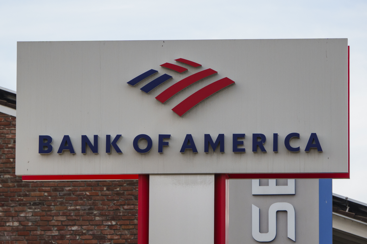 Bank of America and Wells Fargo Report Higher Profits and Optimistic Outlooks