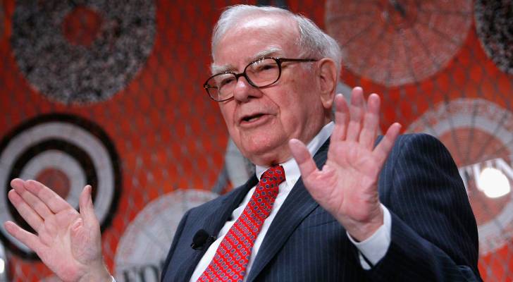 Warren Buffett Outlines Posthumous Investment Plan for His Estate