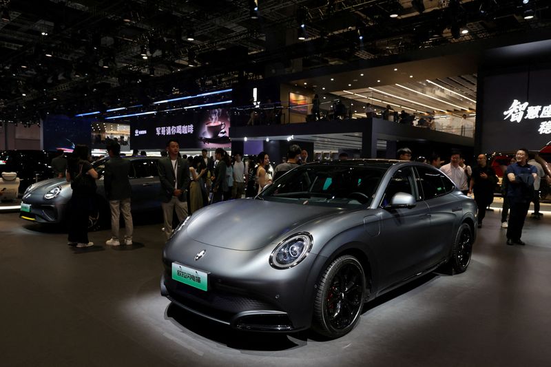 Global EV Growth Slows as Policy Shifts Reshape Market