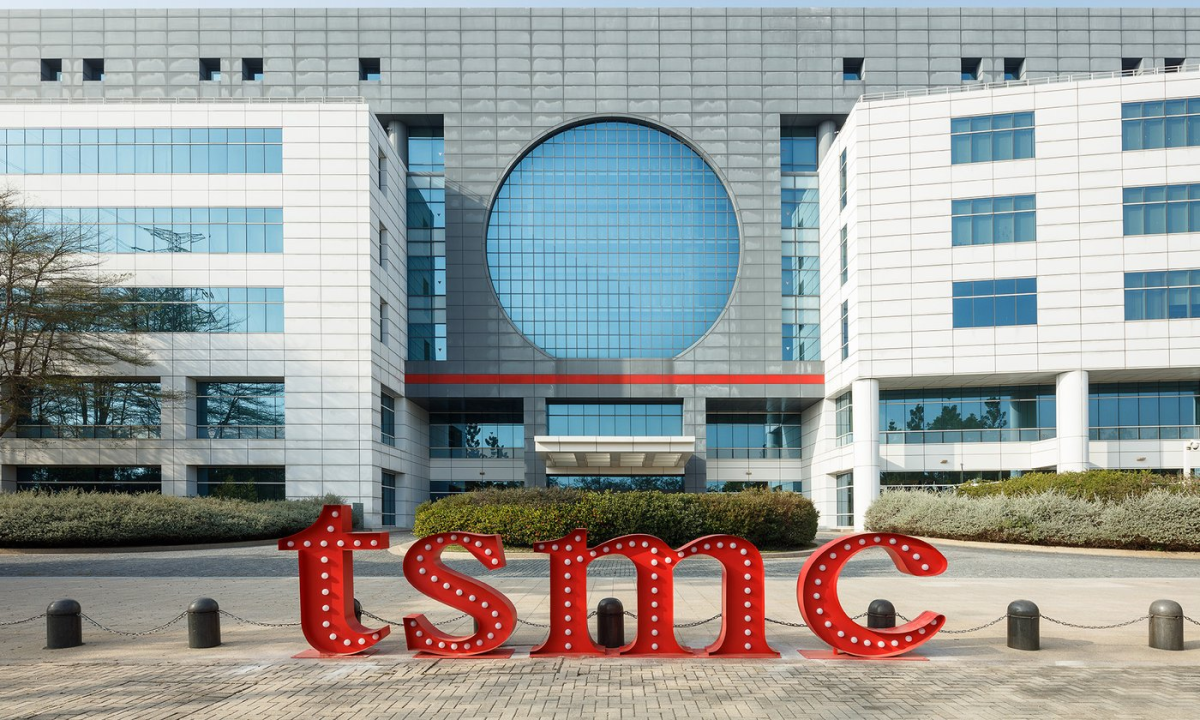 TSMC Reports Strong December Revenue Ahead of Quarterly Results
