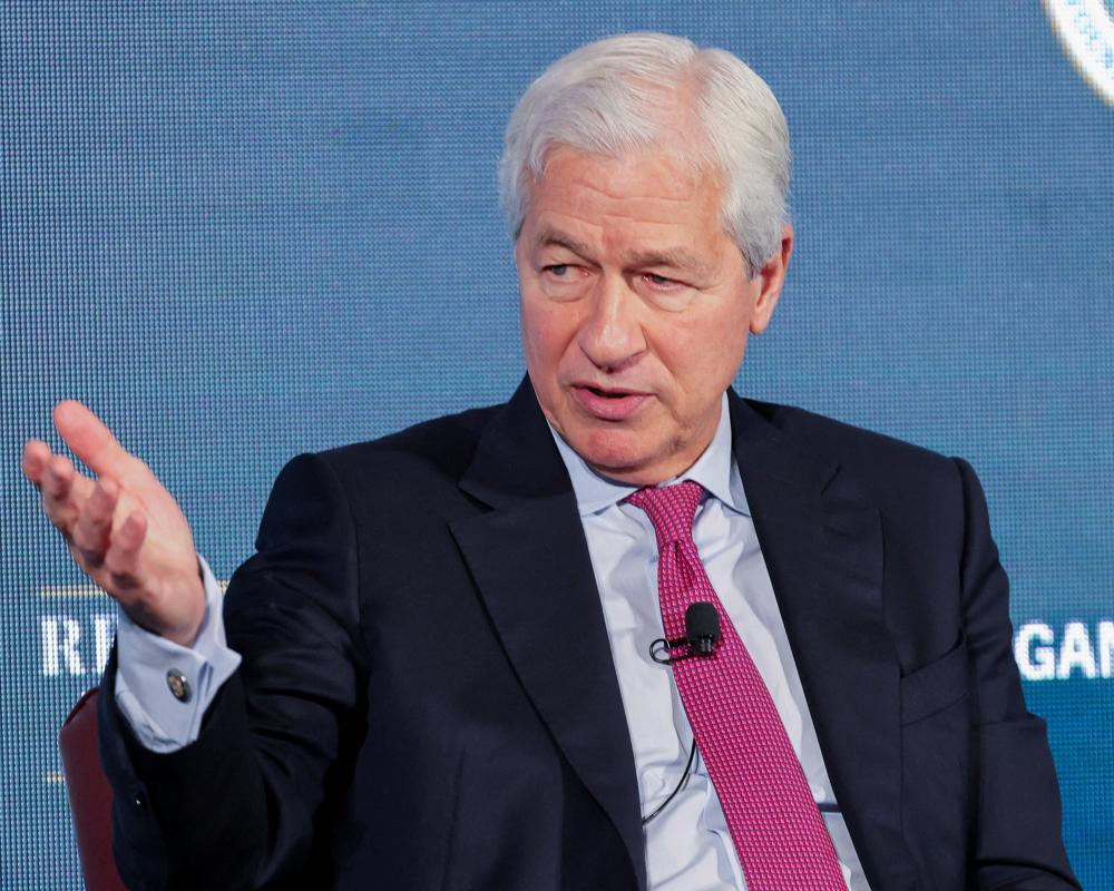 JPMorgan CEO Warns Trump's Fed Attacks Risk Higher Rates