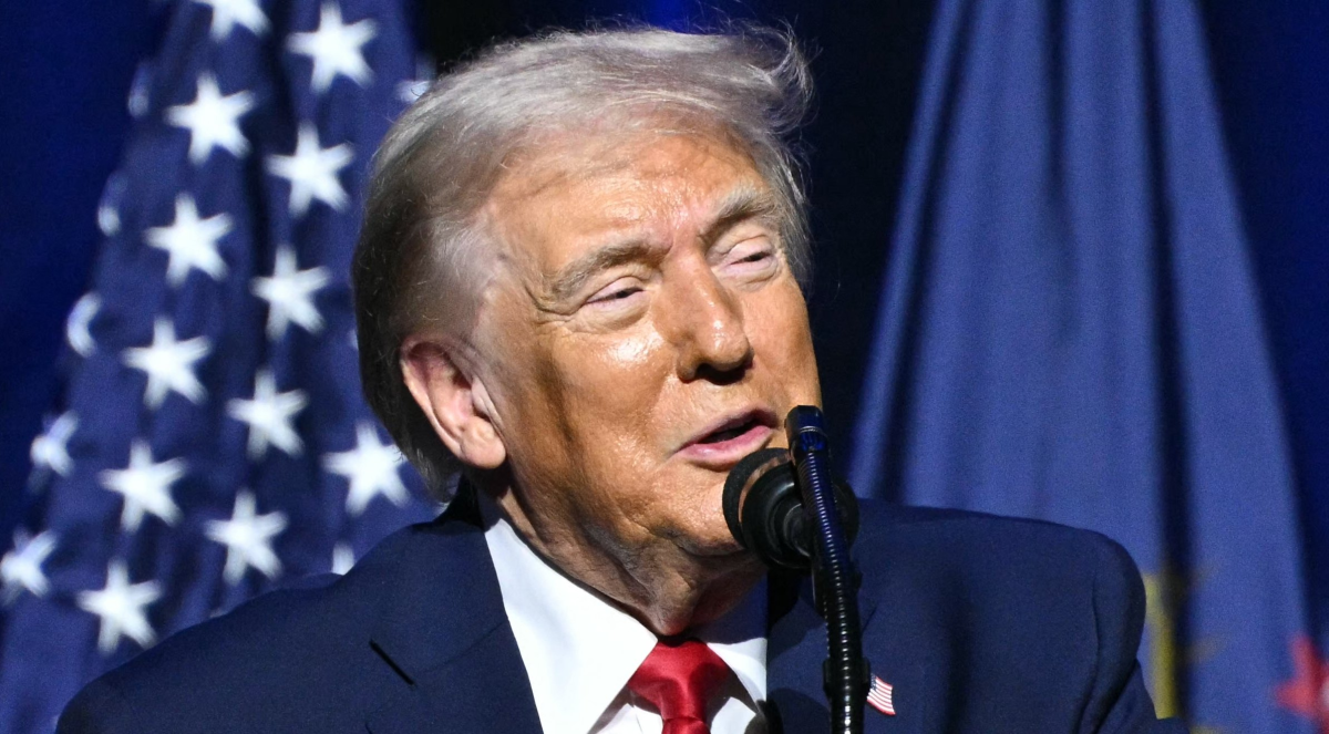 Mortgage Rates Drop After Trump Orders $200 Billion Bond Purchase