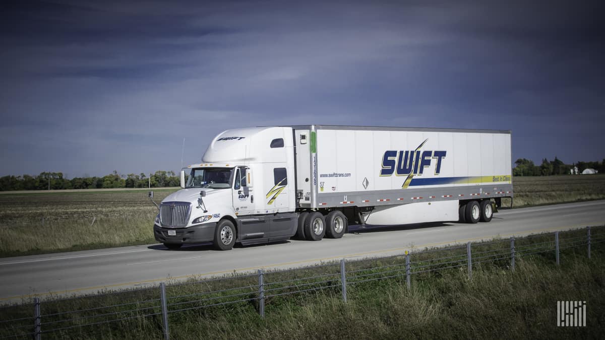 Abilene Motor Express to Merge into Swift Transportation