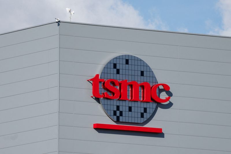 TSMC Reports Record Profit and Expands US Manufacturing Amid AI Boom