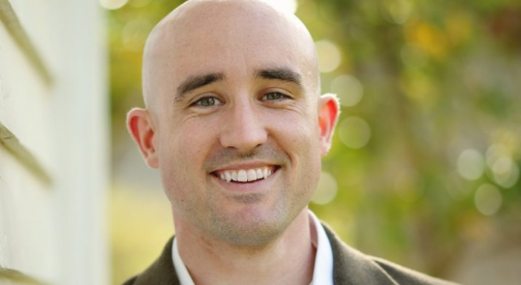 Homeowner Considers Mortgage Payoff Versus CD Investment Ahead of Retirement