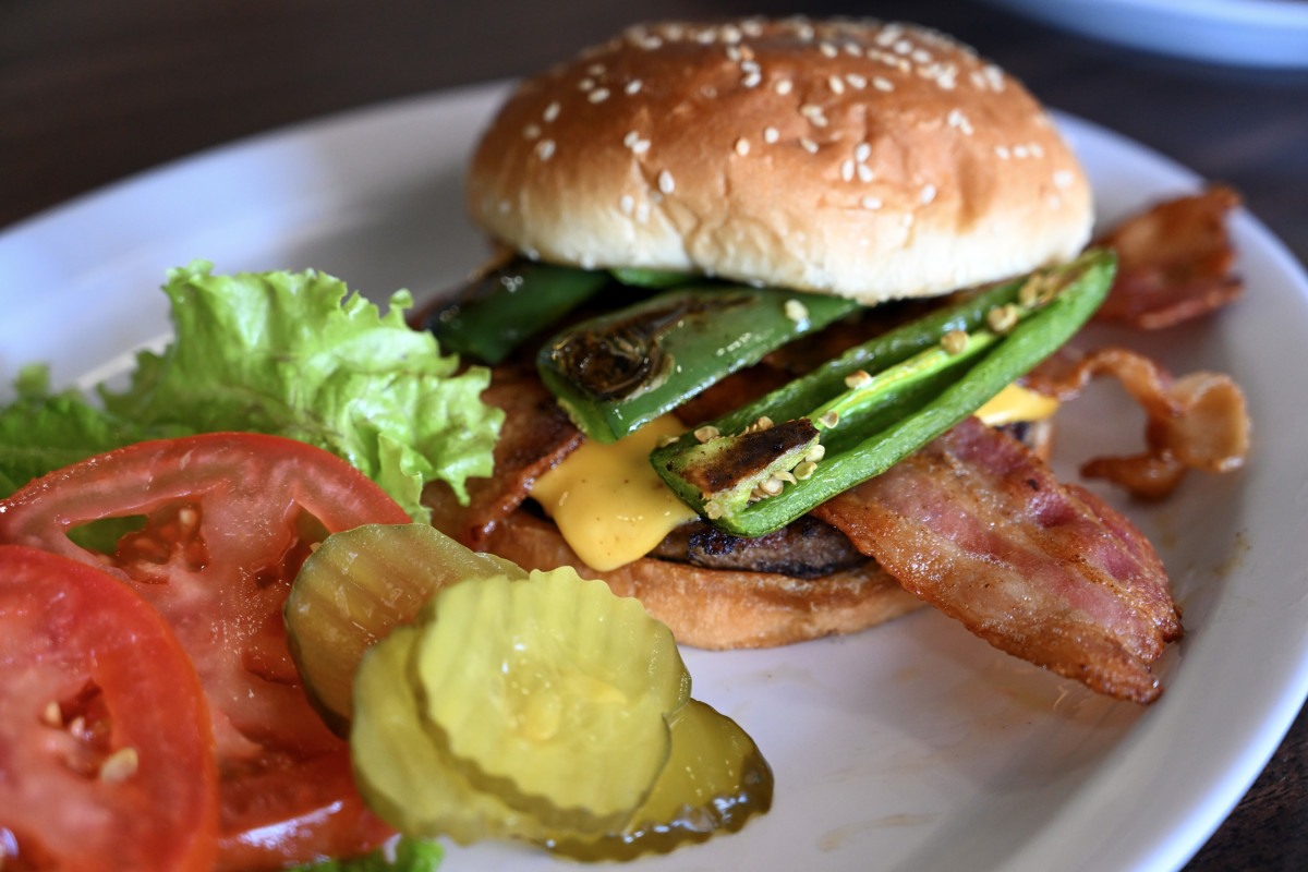 Steak 'n Shake Adds $10 Million to Bitcoin Holdings After Payment Rollout