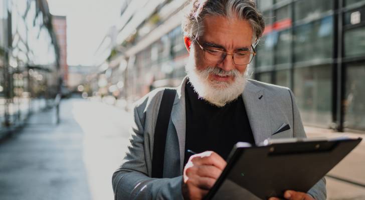 Retail Investor Shares 2026 Strategy After Outperforming Market