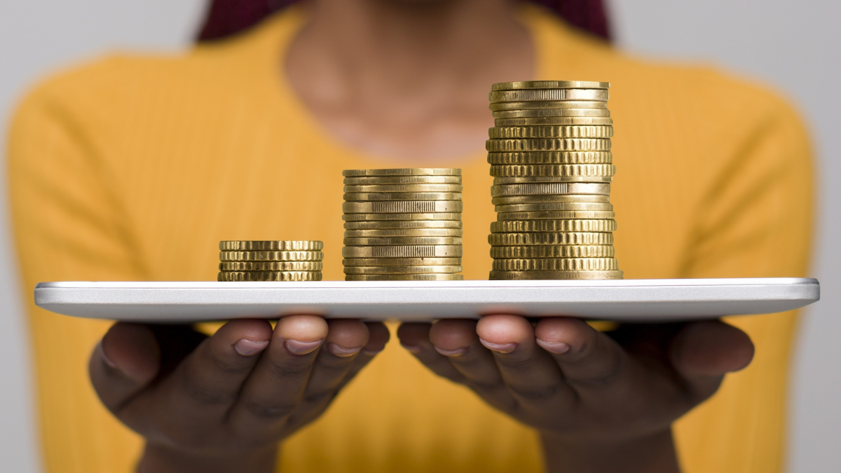 Net Worth Benchmarks for Upper Middle Class at Age 50 Revealed