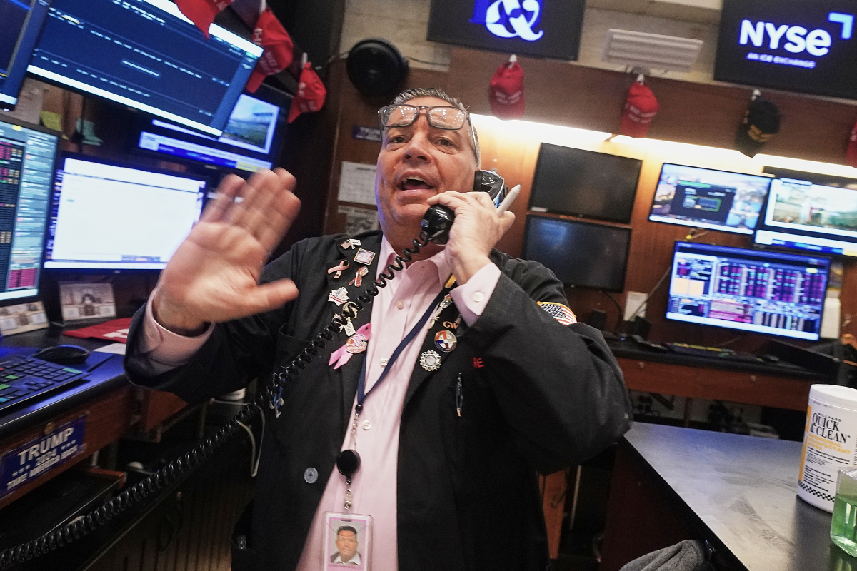 Trade Tensions Spark Market Turmoil as Stocks Plunge