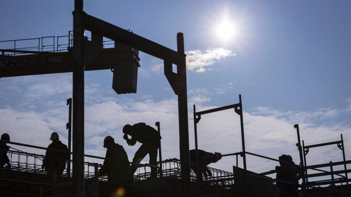 White House Scrutinizes Homebuilder Stock Buybacks Amid Housing Affordability Concerns