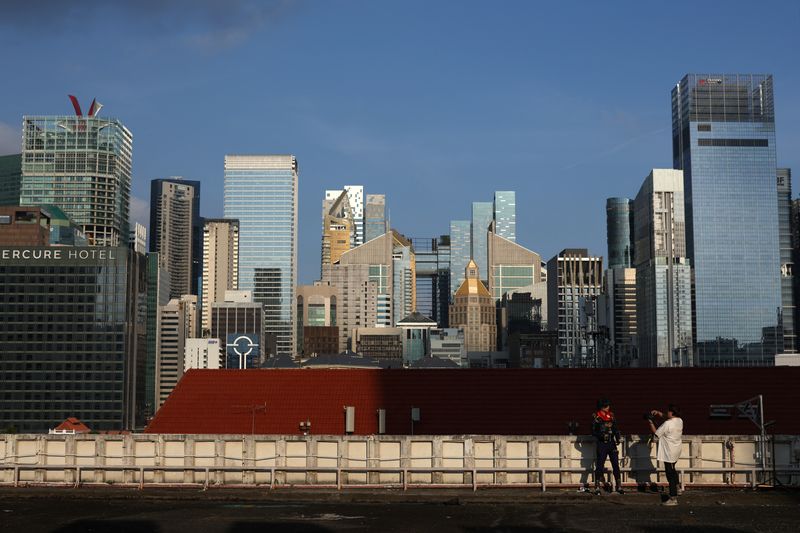 Singapore Central Bank Adjusts Monetary Policy Approach with Quarterly Reviews